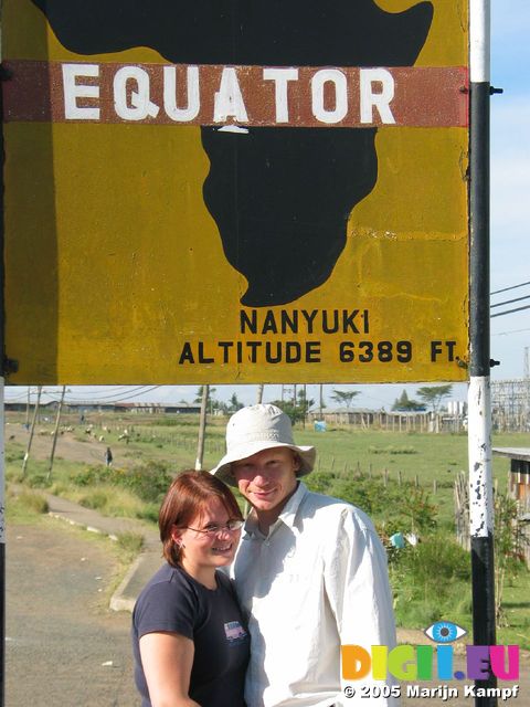 13972 Jenni and Marijn on the equator